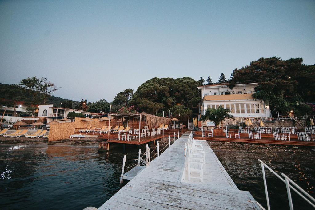 Büyükada Loc'ada photo 4