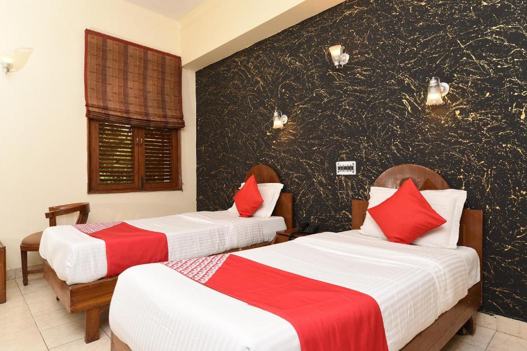 Трехместный (Классический трехместный номер), OYO 11265 Kapur Guest House