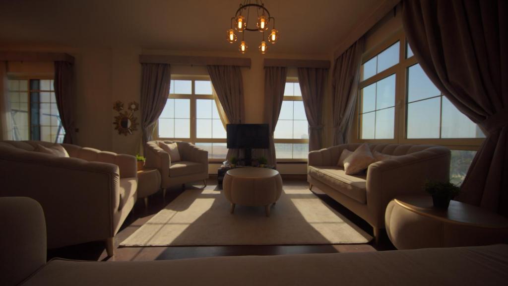 marina two apartment 201 with direct sea view photo 4