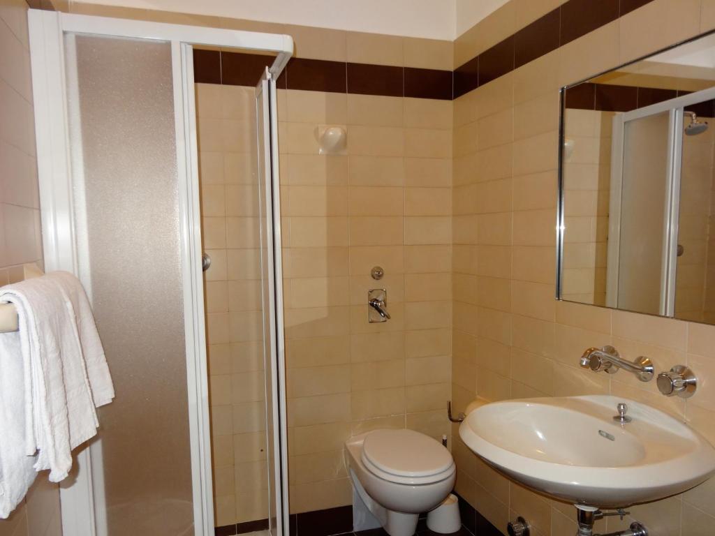 Golf Hotel photo 3