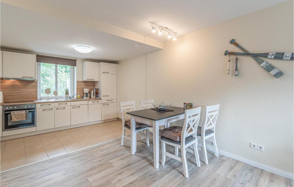 Awesome Apartment In Ockholm With 1 Bedrooms And Wifi photo 2