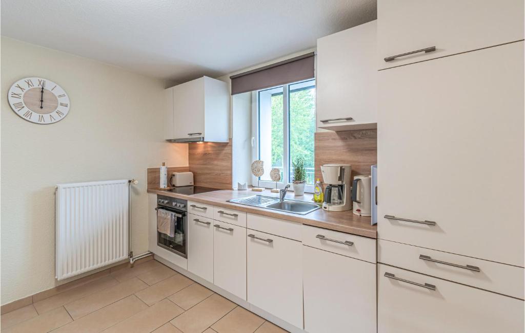 Awesome Apartment In Ockholm With 1 Bedrooms And Wifi photo 3
