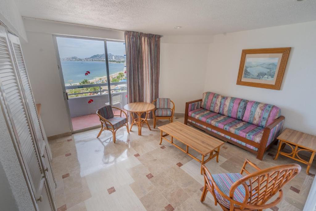 Двухместный (Полулюкс), Playa Suites Acapulco