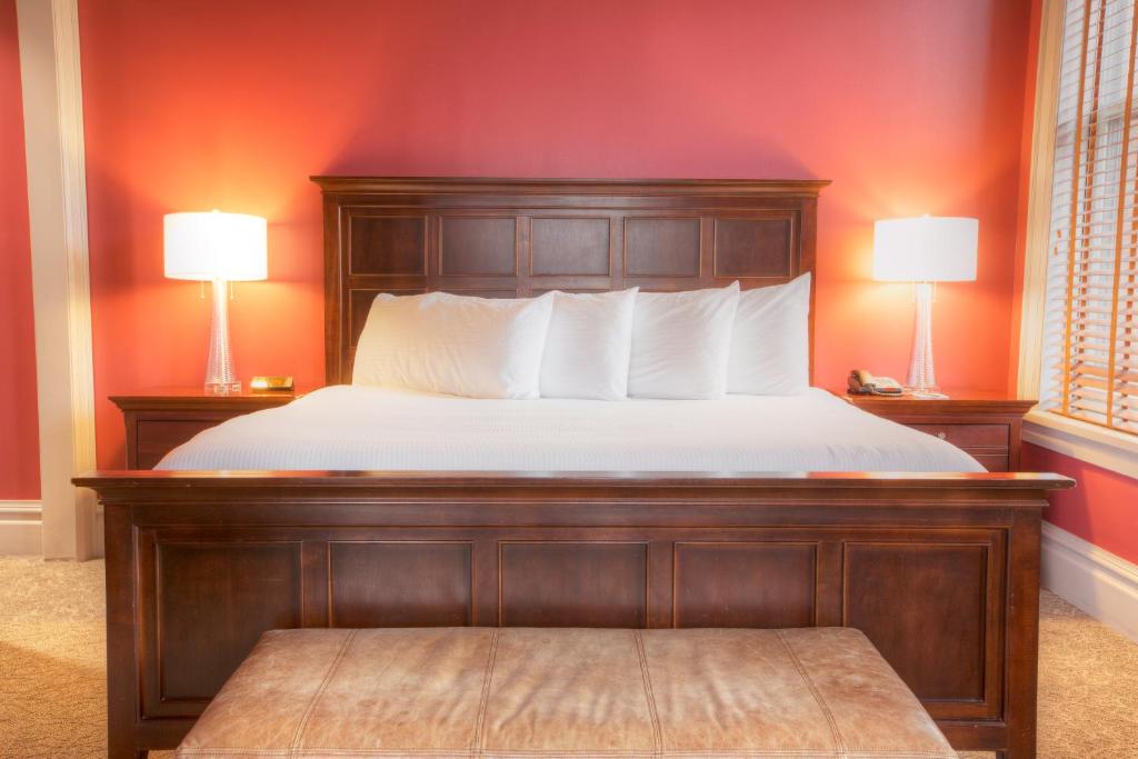 Montvale Hotel photo 2
