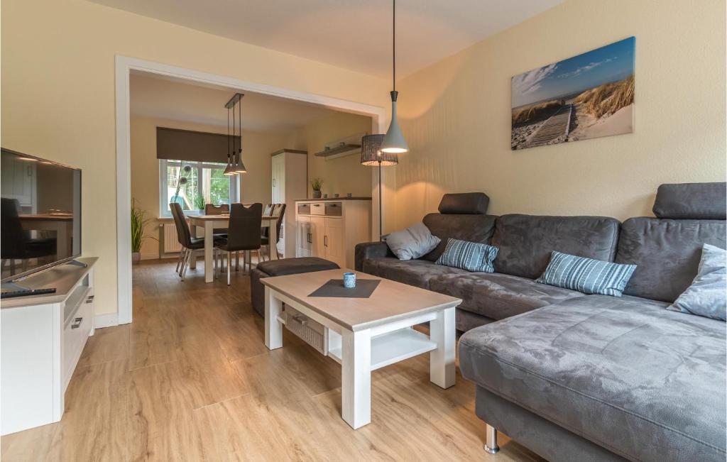 Stunning Home In Ockholm With 3 Bedrooms And Wifi photo 2