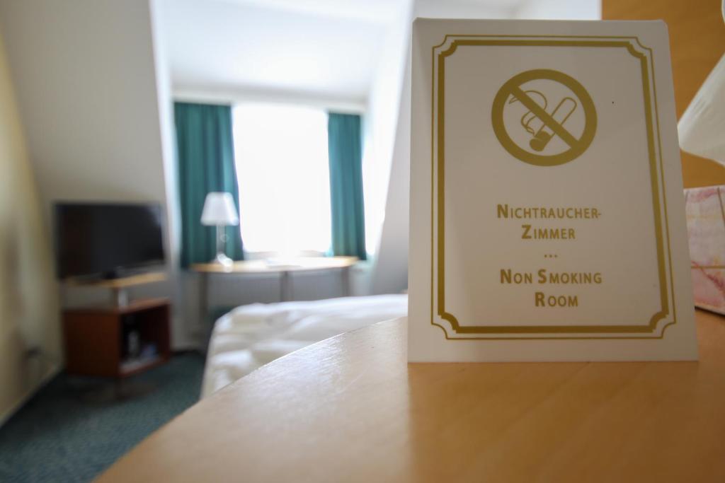Check Inn Hotel Merseburg photo 3