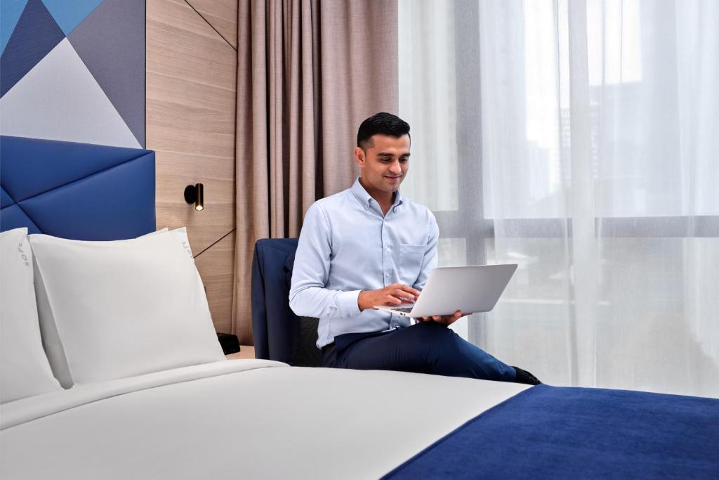 Holiday Inn Express Singapore Serangoon, an IHG Hotel photo 2