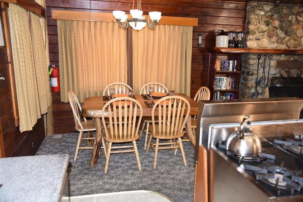 72 Sequoia photo 4