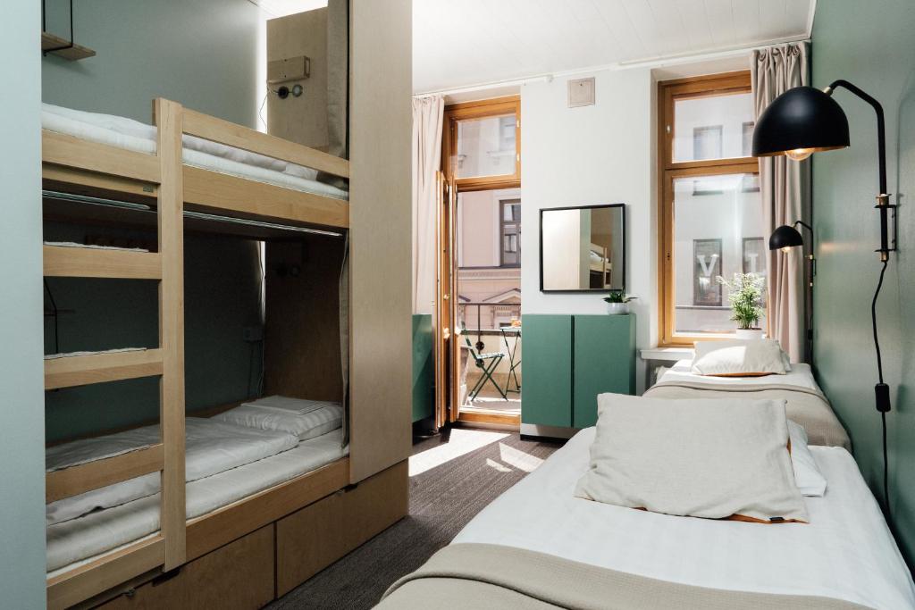 Четырехместный (Четырехместный номер с общей ванной комнатой), The Yard Concept Hostel