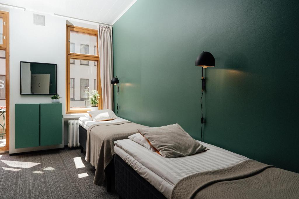 Четырехместный (Четырехместный номер с общей ванной комнатой), The Yard Concept Hostel