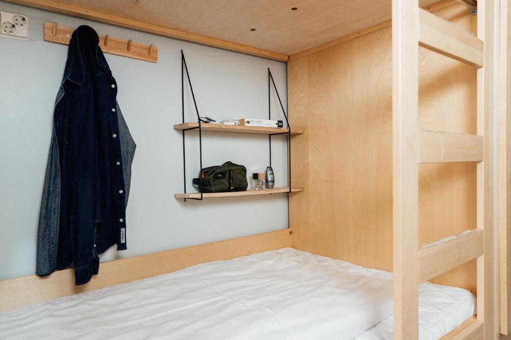 Номер (Кровать в общем 8-местном номере для мужчин и женщин), The Yard Concept Hostel