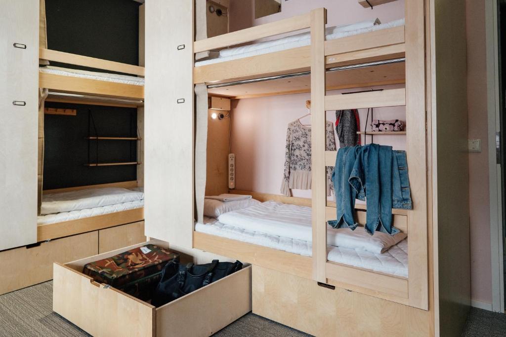Номер (Кровать в общем 6-местном номере для женщин), The Yard Concept Hostel