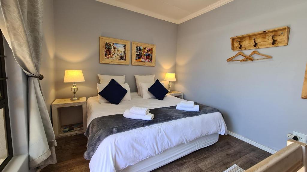 Tiende Laan Bed & Breakfast and Self-Catering photo 4