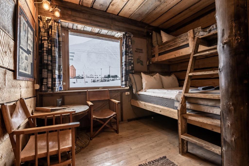 Basecamp Hotel photo 3