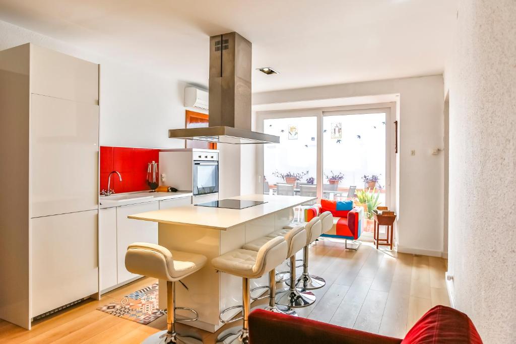 Luxury town house photo 3