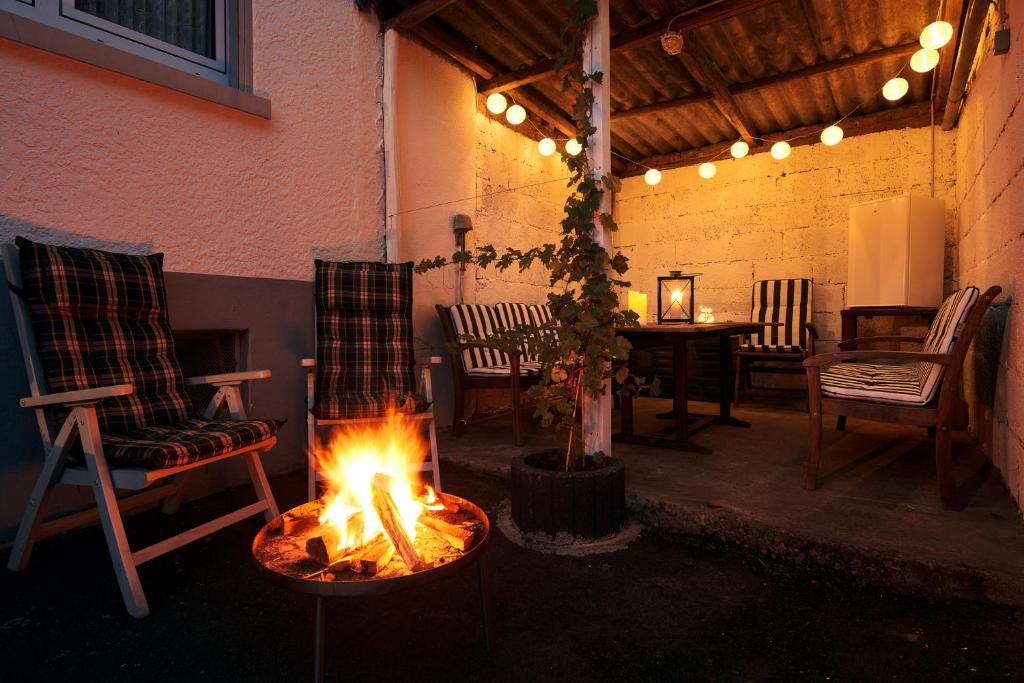 Ferienhaus Burbach - Wohnen auf dem Bauernhof photo 1