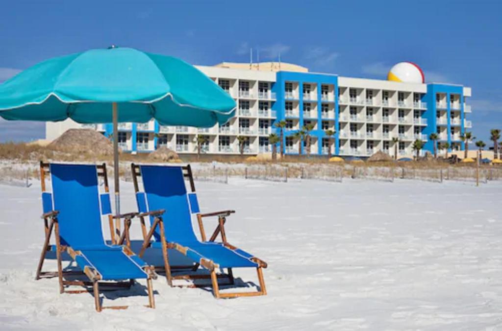 Holiday Inn Resort Fort Walton Beach, an IHG Hotel photo 2