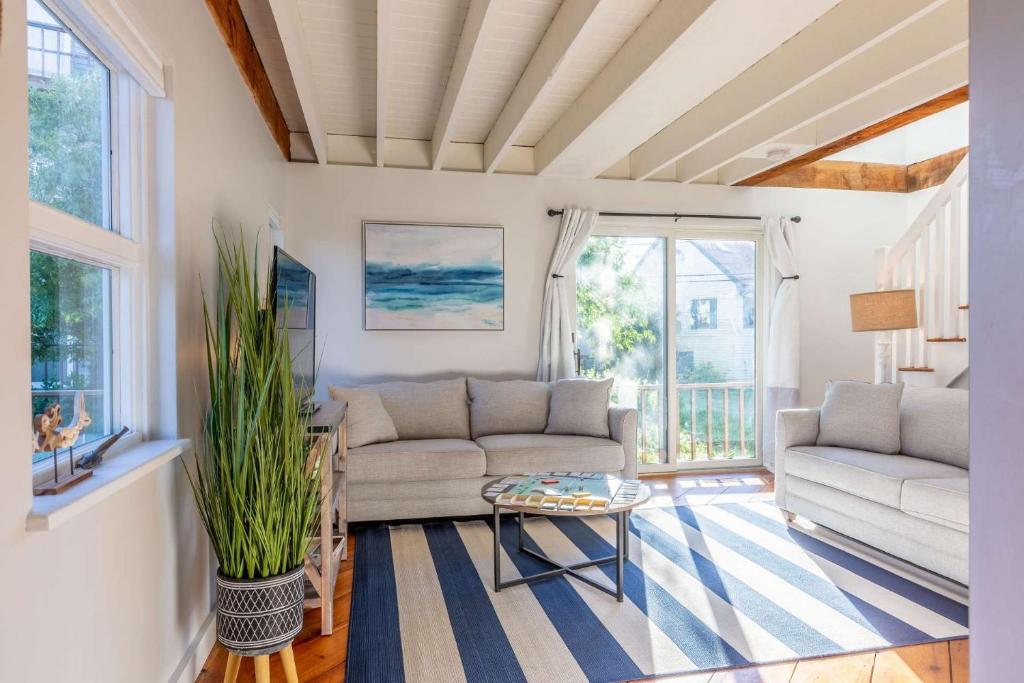 Sea Love Beach House photo 2