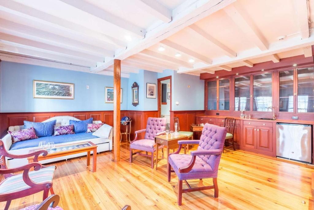 Rockmere Inn photo 3