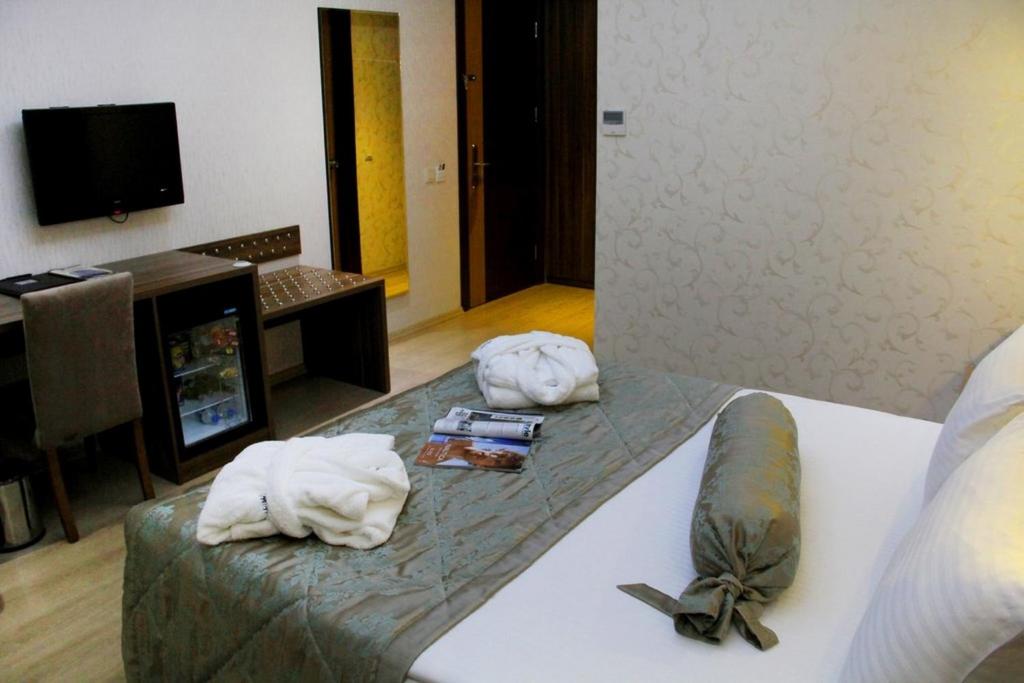 Adanava Hotel photo 1
