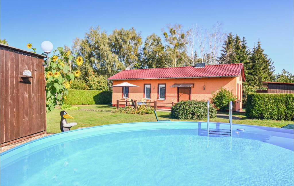 Beautiful Home In Schorfheide With 1 Bedrooms, Wifi And Outdoor Swimming Pool