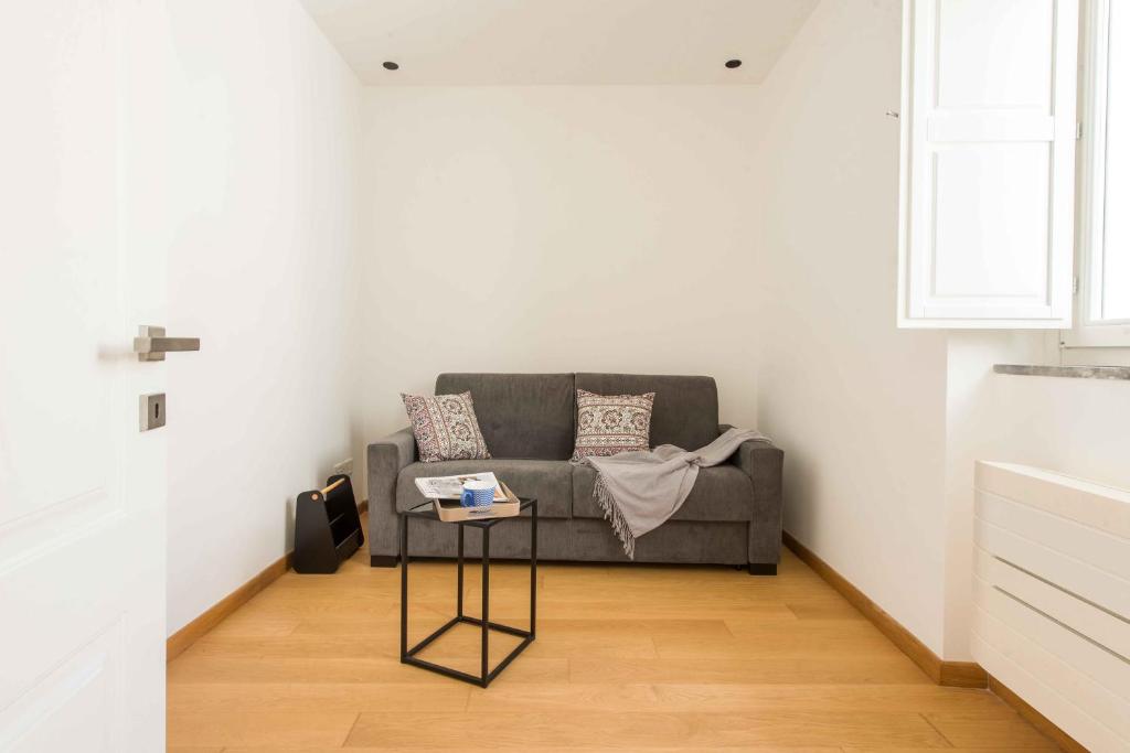 Magione Apartment with Terrace by Wonderful Italy photo 3