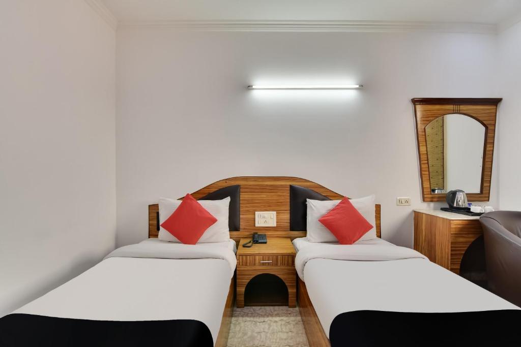 Двухместный (Бюджетный двухместный номер с 1 кроватью), Capital O 44526 Hotel Tjs Royale