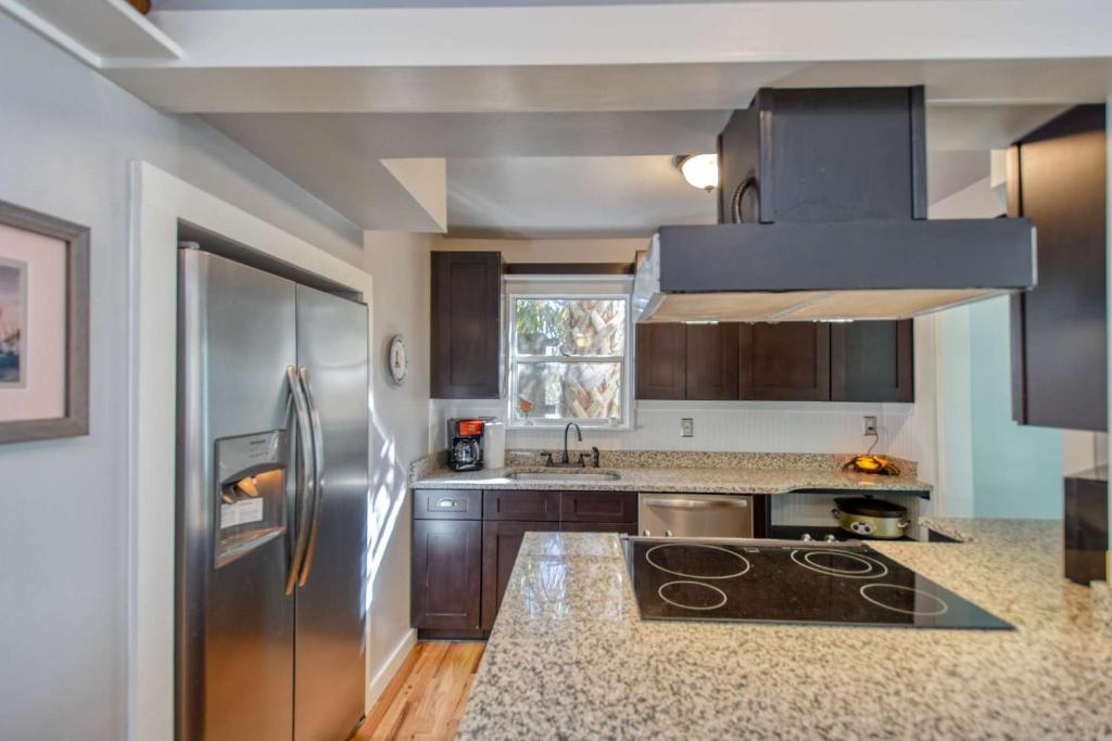 1 Fletcher Ln photo 4