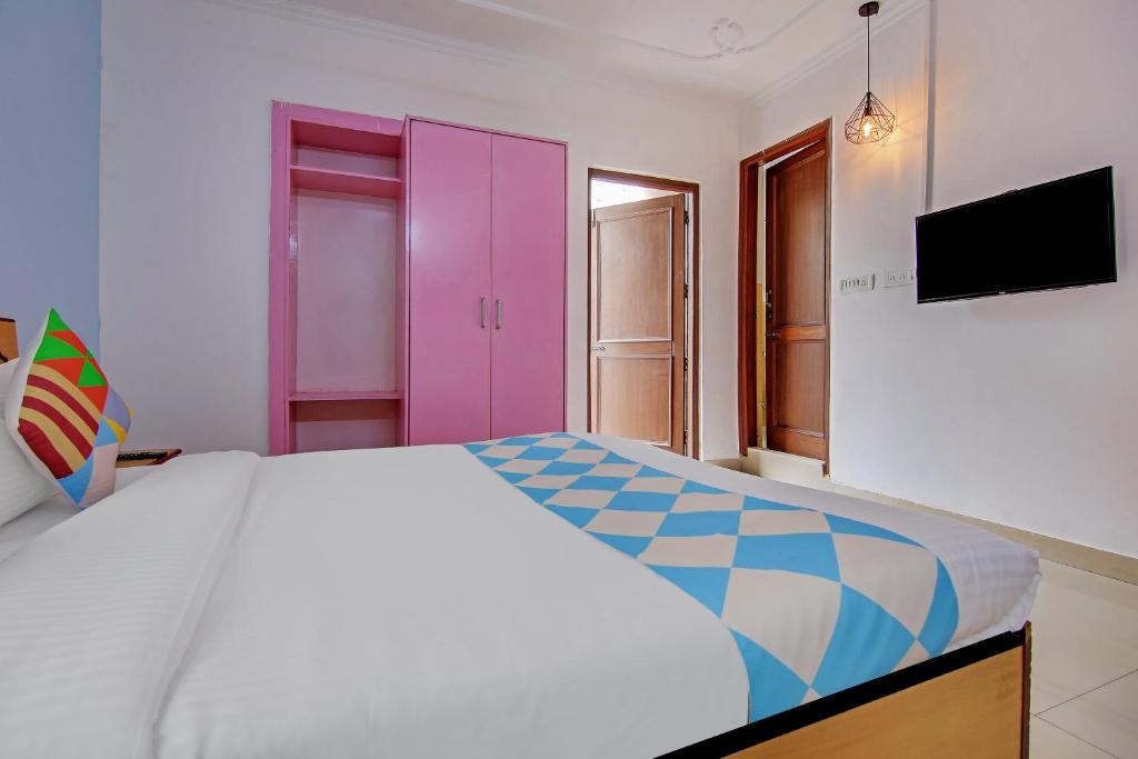 Апартаменты (Апартаменты), Lively 1 BR Stay near Iskcon Temple(550m)