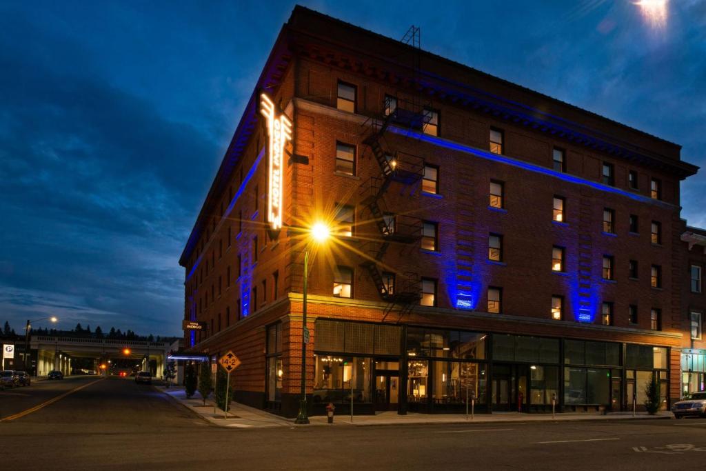 Hotel Indigo Spokane Downtown, an IHG Hotel photo 2