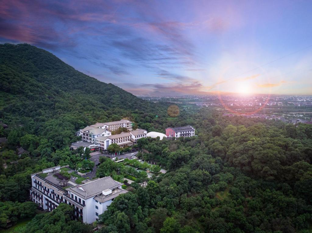 Holiday Inn Hangzhou Chaoshan, an IHG Hotel photo 1