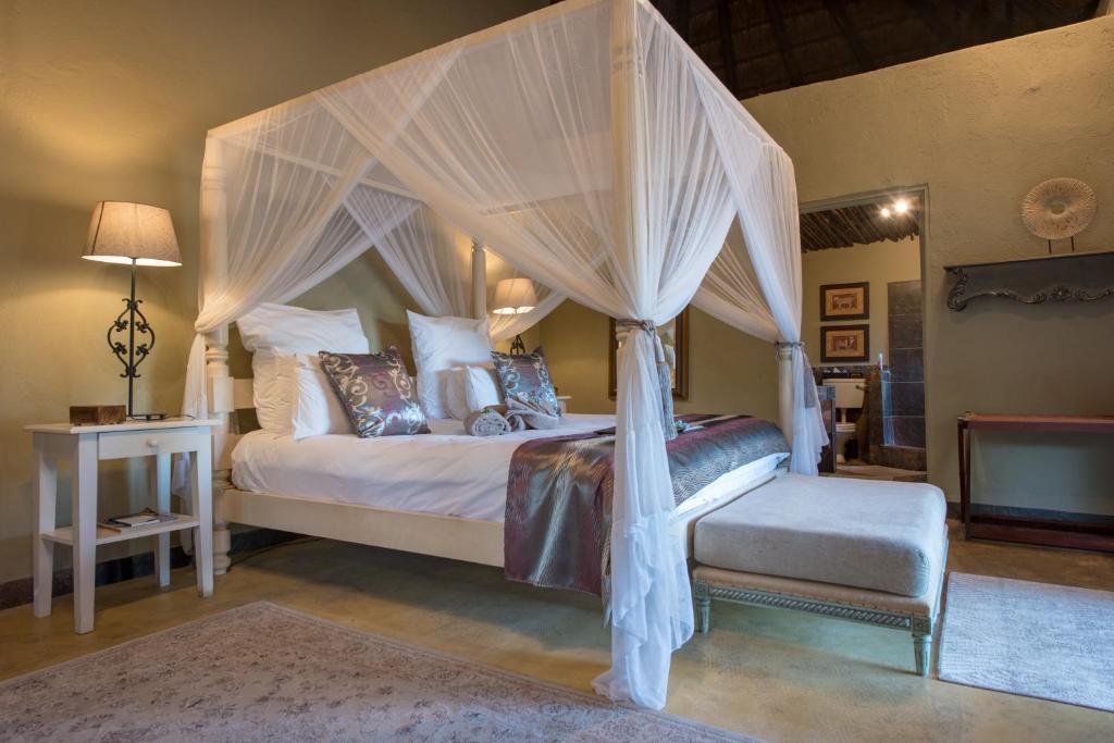 Kambaku Safari Lodge photo 2