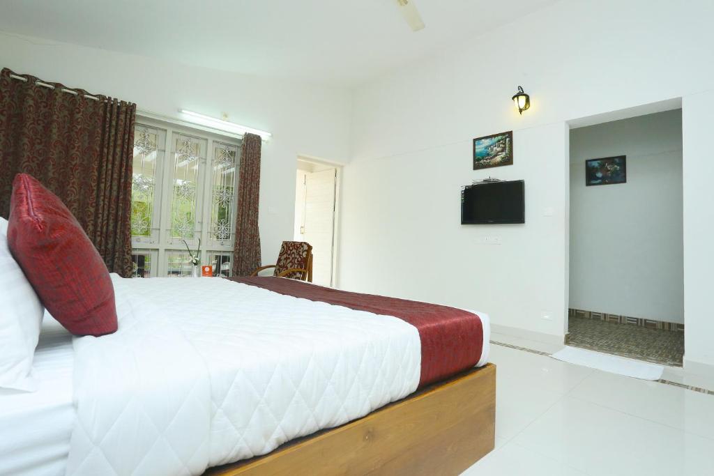 Трехместный (Классический трехместный номер), OYO 6777 Star Inn