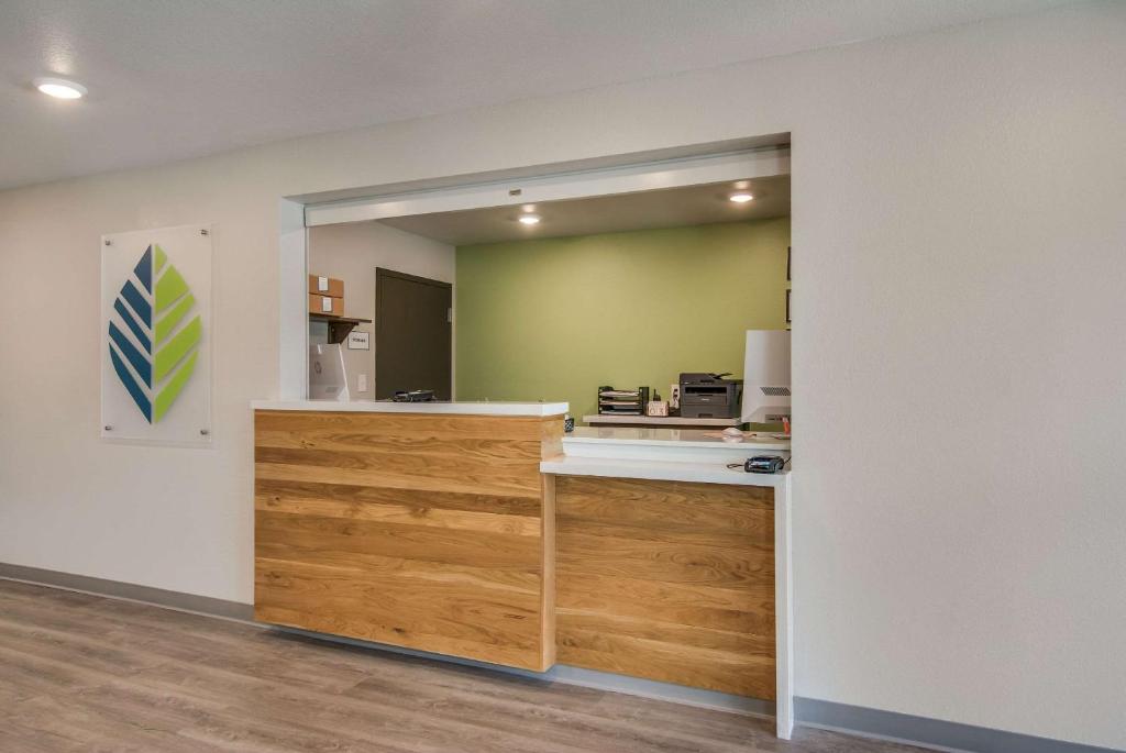 WoodSpring Suites Fort Mill photo 4