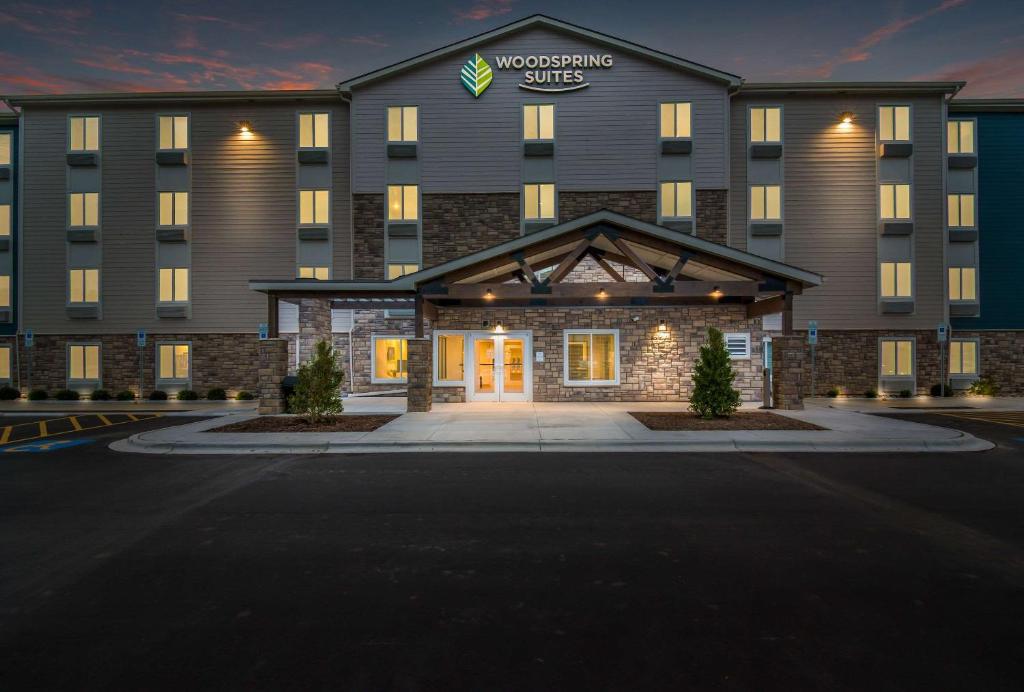 WoodSpring Suites Fort Mill photo 2