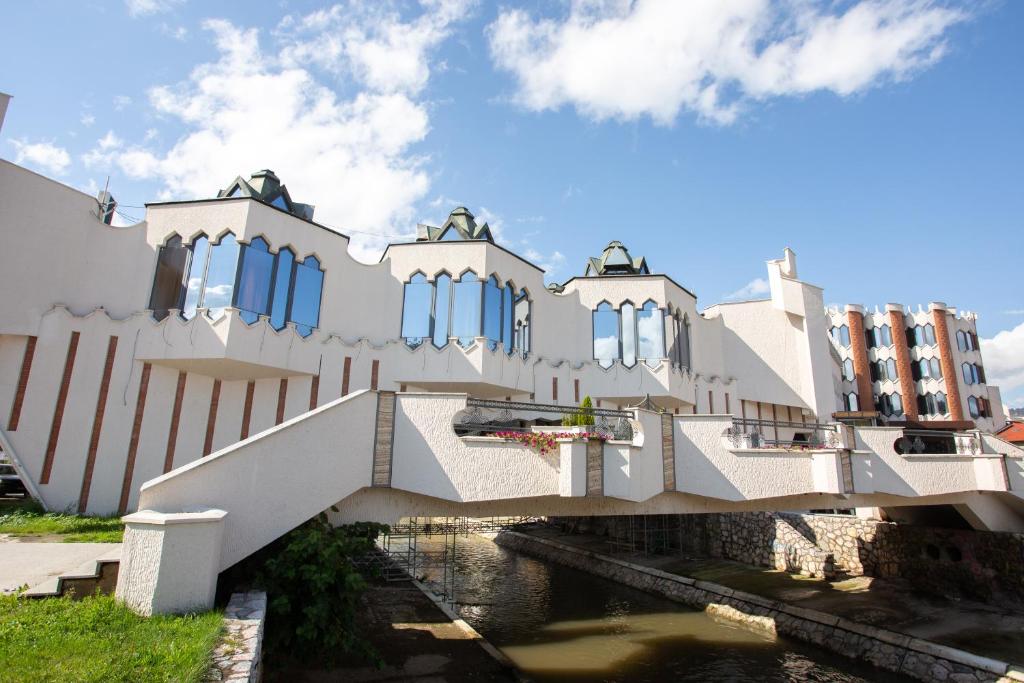 Hotel Vrbak ND photo 1