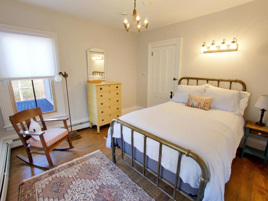 Mill Pond Inn photo 2