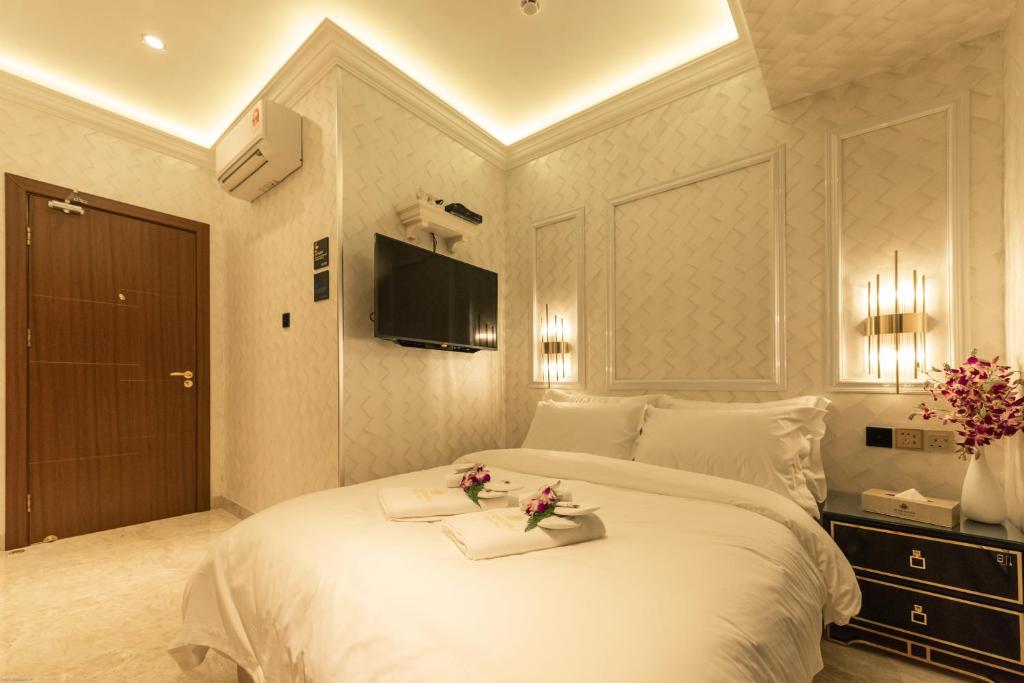 AJ Residence - Above Peppermint Asia City photo 3
