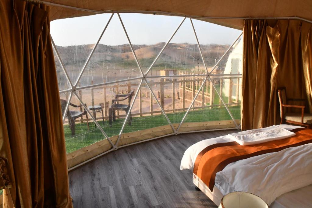 Двухместный (Номер Делюкс с кроватью размера «king-size»), Кемпинг The Dunes Camping & Safari RAK