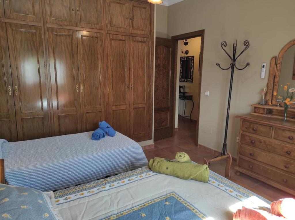 LOS ABUELOS photo 2