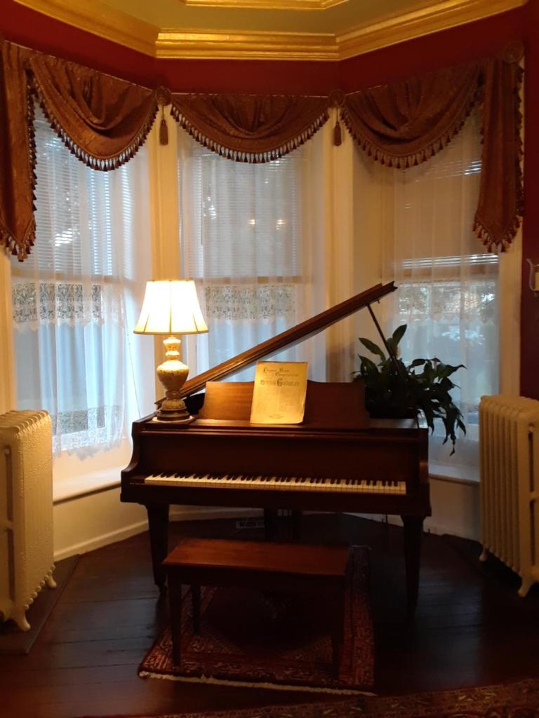 Gifford-Risley House Bed and Breakfast photo 2