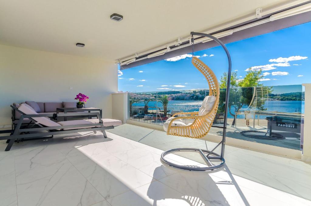 Apartments Crystal Luxury photo 1