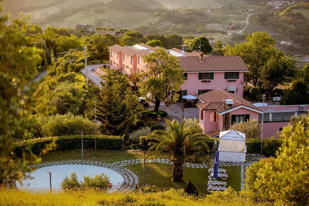Country Hotel & Resort I Calanchi photo 4