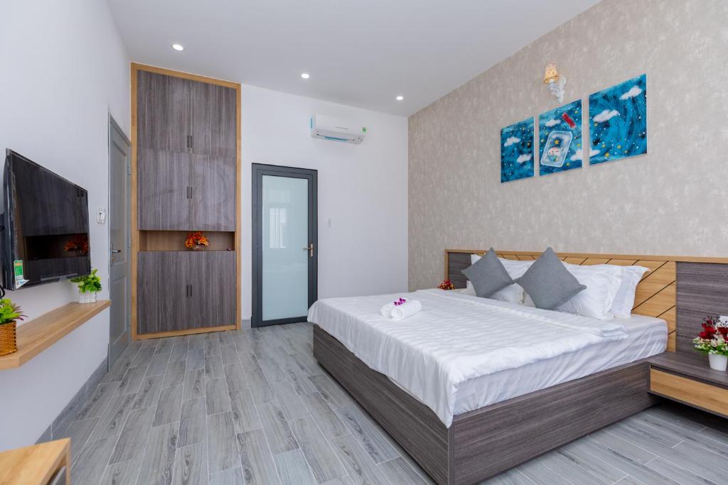 Palm Villa 11 (Luxury) 8 Phòng Ngủ