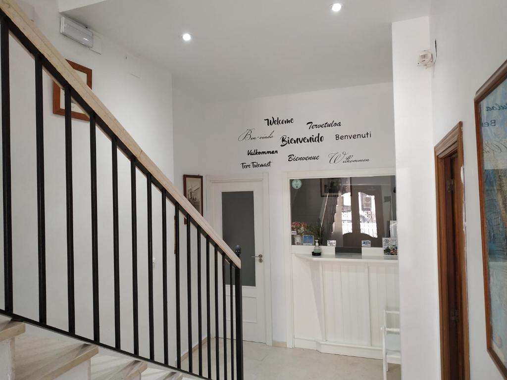Hostal DP El Pilar photo 2