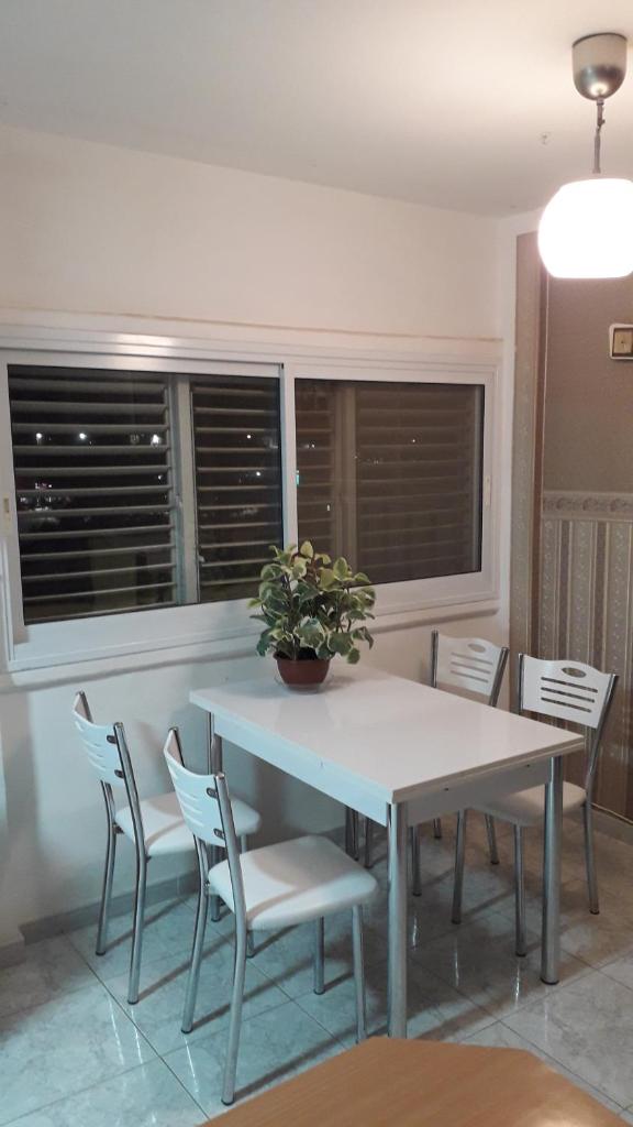 Zimmer Arad Dead Sea, Big and Confortabוl Apartment, logic cost - במחיר שפוי photo 2