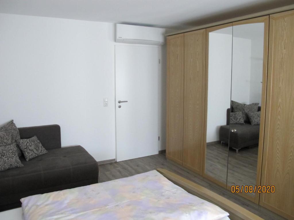 Gästezimmer 1 mit Bad photo 4