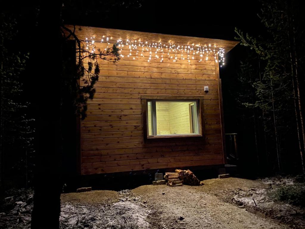 Aurora Husky Hut photo 4