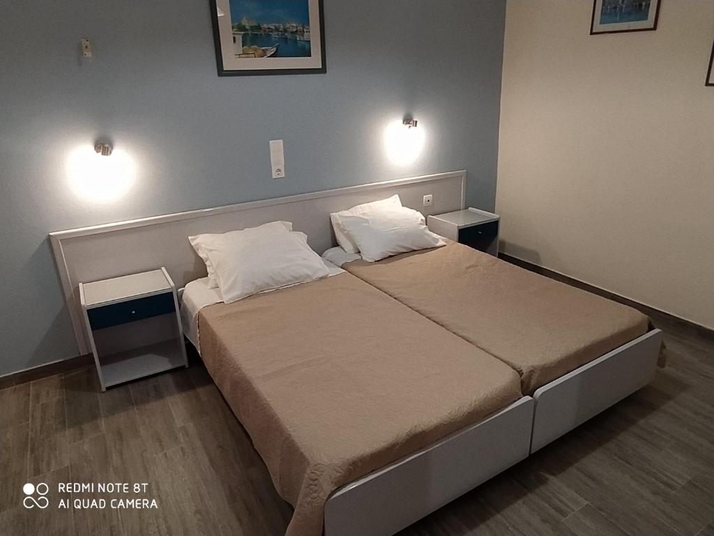 Moros Apartments photo 2
