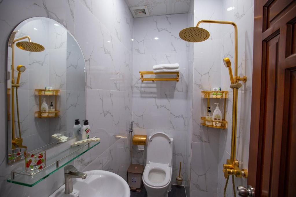 Hung Khanh Hotel Condao